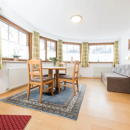 بيت ضيافة Tuxerstuebl تكس